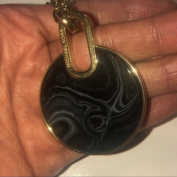 Michael Kors Black Agate Quartz Pave Crystal Necklace MKJ4607710 30” & 2” Disc - Picture 7 of 8
